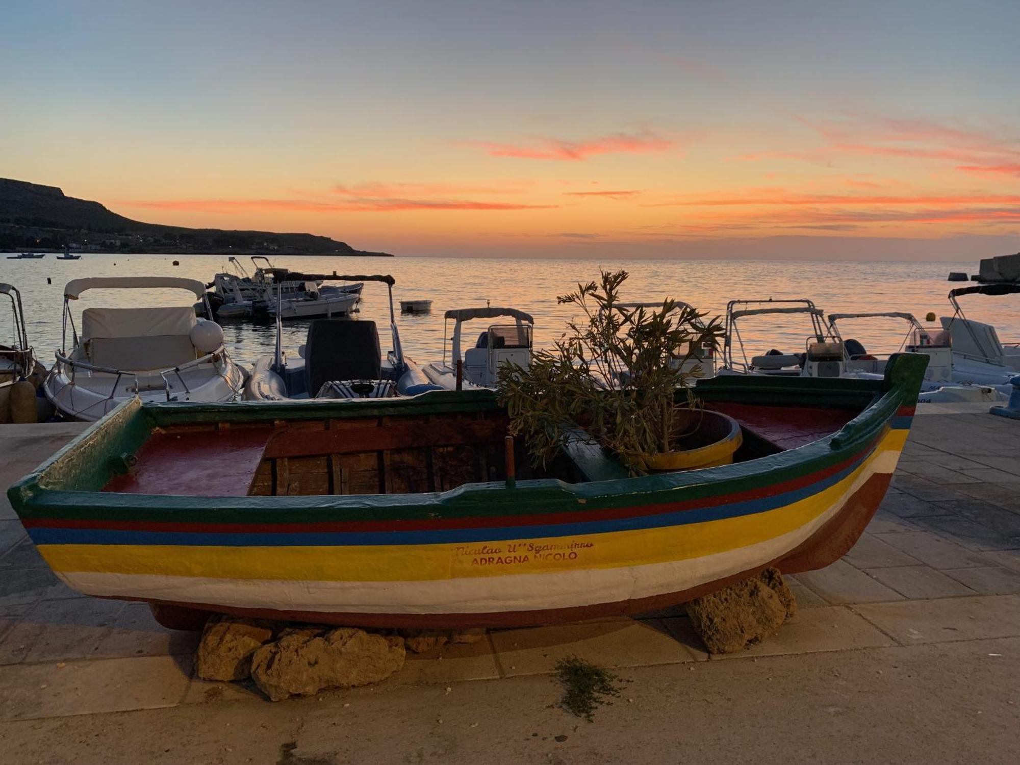 L'Oasi Una Pineta Sul Mare Custonaci Zewnętrze zdjęcie